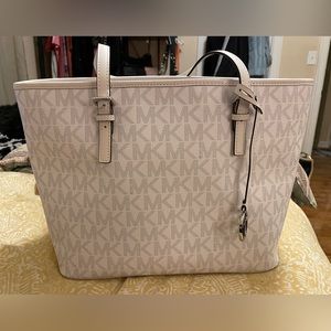 Michael Kors Signature Tote